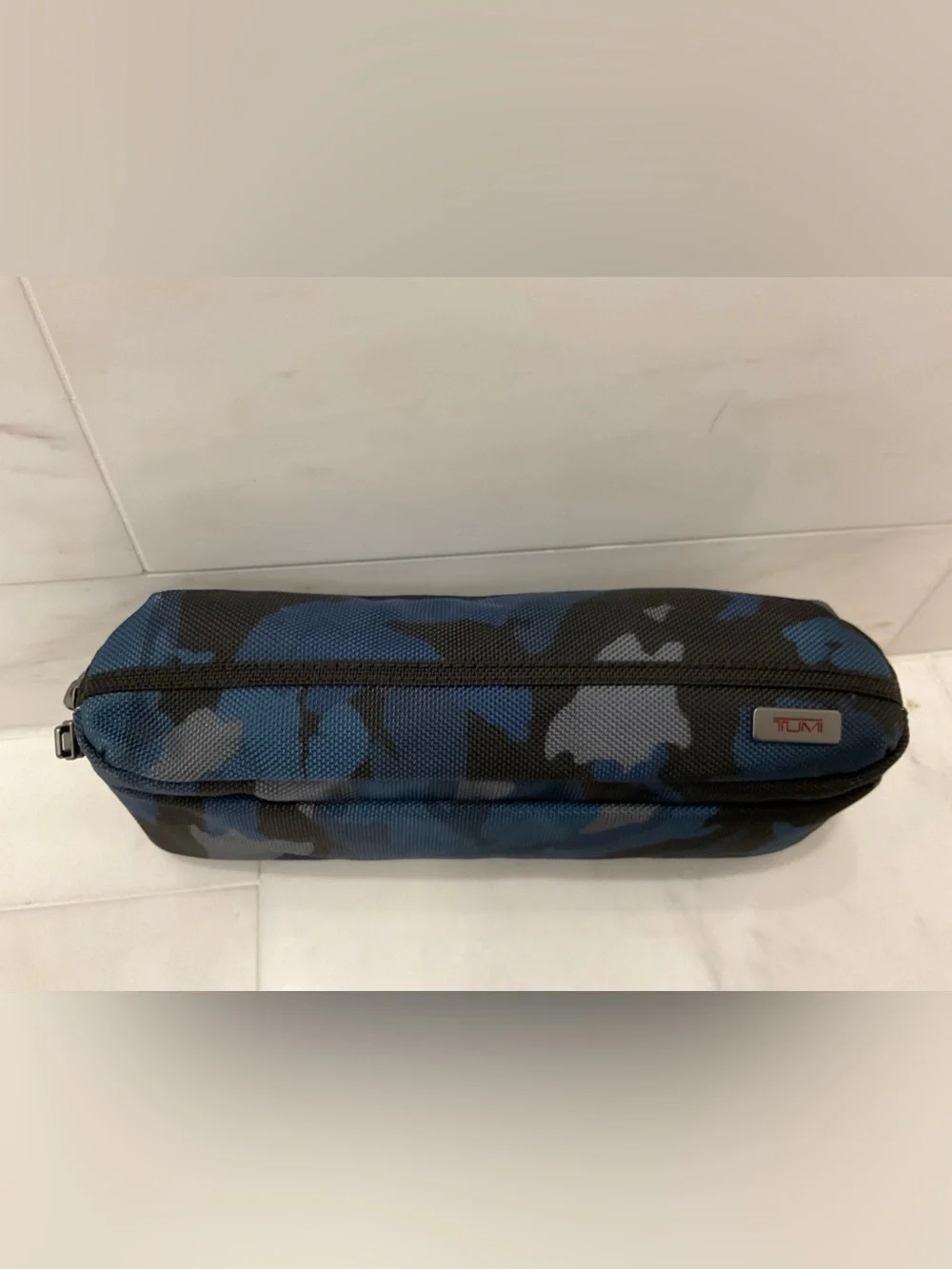 NWT TUMI DOUBLE Zippered Ballistic Nylon Pencil Case Cord Pouch - BLUE CAMO
